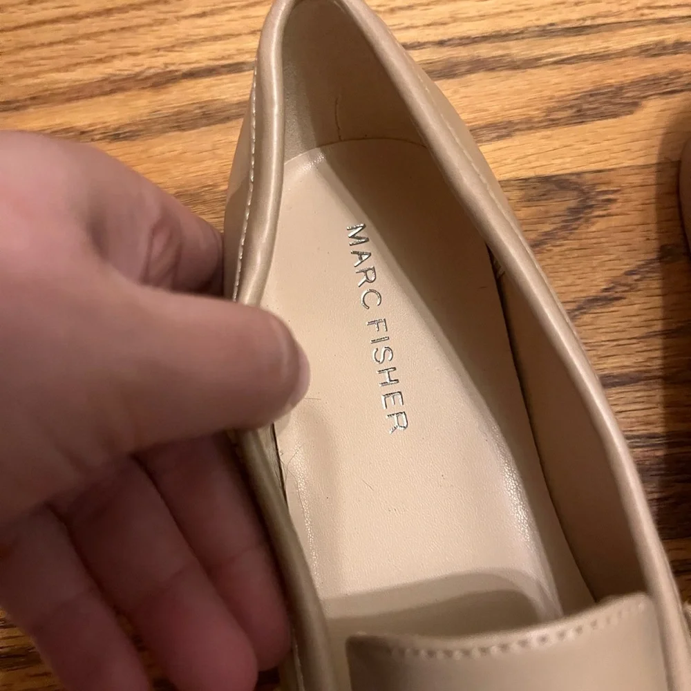 NWOT Marc Fisher Women's Babbea Slip-On Almond Toe Loafers